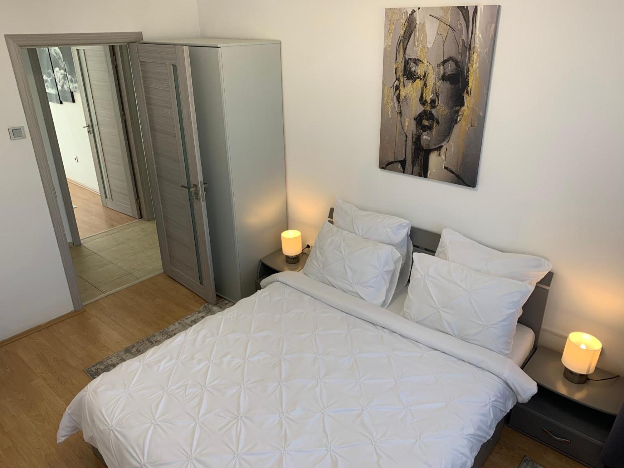 Victoriei Boulevard Private Apartment Brasov Exterior photo
